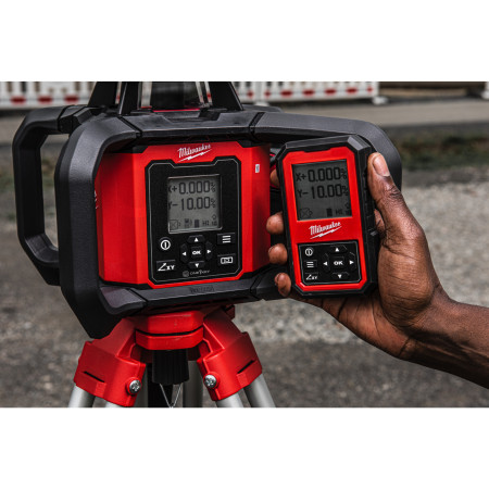 MILWAUKEE M18™ horizontální/vertikální rotační laser 1 200 m s automatickým duálním nastavením sklonu a funkcí ONE-KEY™ 49334932