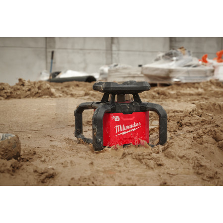 MILWAUKEE M18™ horizontální/vertikální rotační laser 1 200 m s automatickým duálním nastavením sklonu a funkcí ONE-KEY™ 49334932