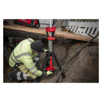 MILWAUKEE M18 SAL2-0 stojanová svítilna 4933492486
