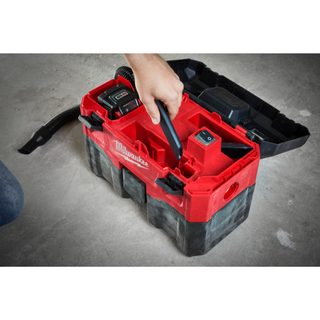 MILWAUKEE M18™ vysavač pro mokré i suché vysávání 4933464786