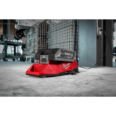 MILWAUKEE MX FUEL™ nabíječka 4933471840