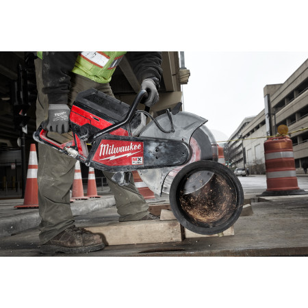 MILWAUKEE MX FUEL™ 350 mm rozbrušovací pila 4933479969