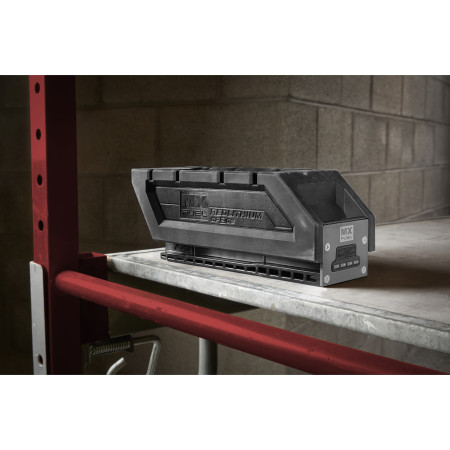 MILWAUKEE MX FUEL™ REDLITHIUM™ 3.0 Ah 4933471838
