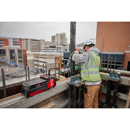 MILWAUKEE MXFCVHF-0 FUEL vysokofrekvenční vibrátor na beton 4933498132