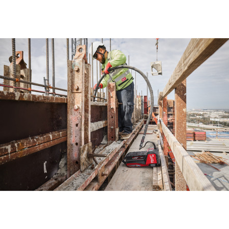MILWAUKEE MXFCVHF-0 FUEL vysokofrekvenční vibrátor na beton 4933498132