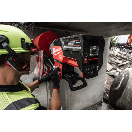 MILWAUKEE MXF DCD350 KIT-122 MX FUEL Akumulátorová diamantová jádrová vrtačka 350 mm 4933493143