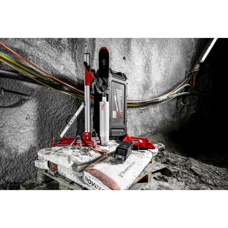 MILWAUKEE MXFDR255TV - MX FUEL™ stojan na diamantovou jádrovou vrtačku 4933472247
