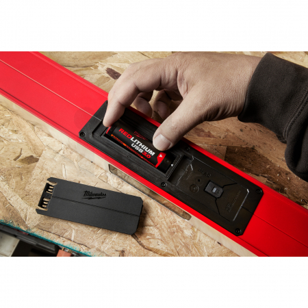 MILWAUKEE Akumulátor REDLITHIUM™ USB 3,0 Ah 4933478311