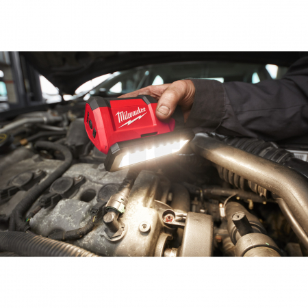 MILWAUKEE M12 Otočná svítilna 4933478226