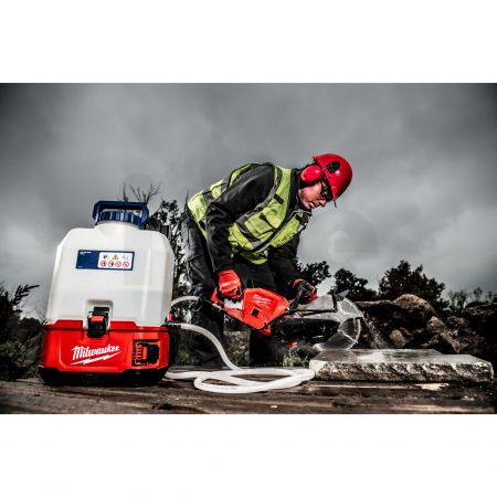 MILWAUKEE M18BPFP-WST - M18™ SWITCH TANK™ 15 l nádrž na vodu 4933464965