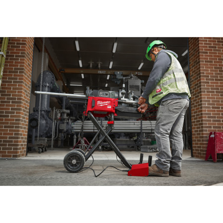 MILWAUKEE MX FUEL™ stacionární závitořez 2″ s ONE-KEY™ 4933493346