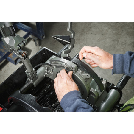 MILWAUKEE MX FUEL™ stacionární závitořez 2″ s ONE-KEY™ 4933493346