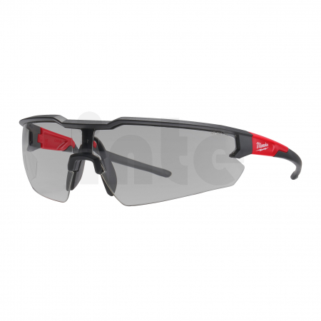 MILWAUKEE Enhanced Safety Glasses Tónované ochranné brýle - odolné proti poškrábání a zamlžování šedé 4932478907
