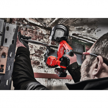 MILWAUKEE M12 FBS64 Aku pásová pila 4933478440