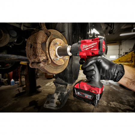 MILWAUKEE M18 FUEL™ ½″ Rázový utahovák s pojistným kroužkem 4933478449