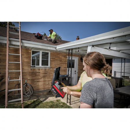 MILWAUKEE M18™ inteligentní centrální jednotka pro kontrolu potrubí 4933471415