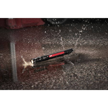 MILWAUKEE IR PL Svítilna s integrovaným akumulátorem USB 250 lumenů 4933478705