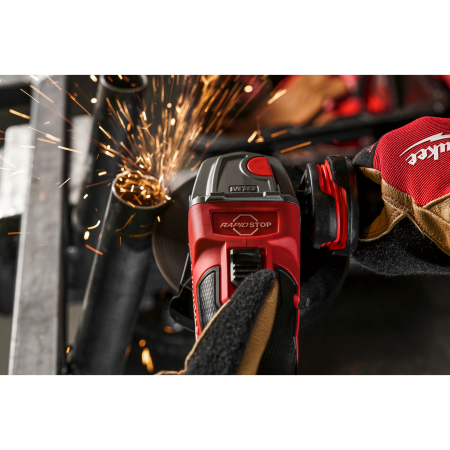 MILWAUKEE M18 FUEL™ 125 mm úhlová bruska s posuvným spínačem 4933478430