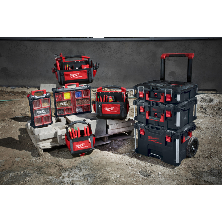 MILWAUKEE PACKOUT™ pojízdný box 4932464078