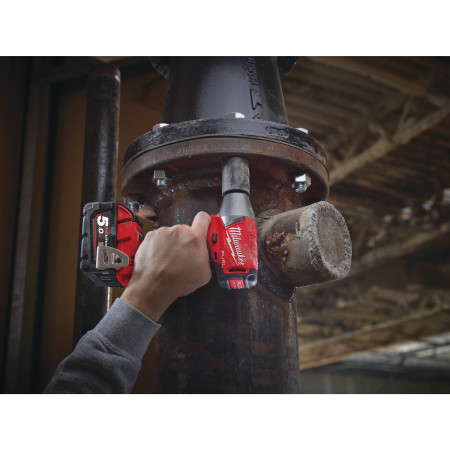 MILWAUKEE M18 FUEL™ ½″ rázový utahovák s pojistným kroužkem 4933451257