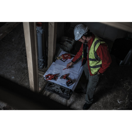 MILWAUKEE M18 FUEL™ ½″ rázový utahovák s pojistným kroužkem 4933451257