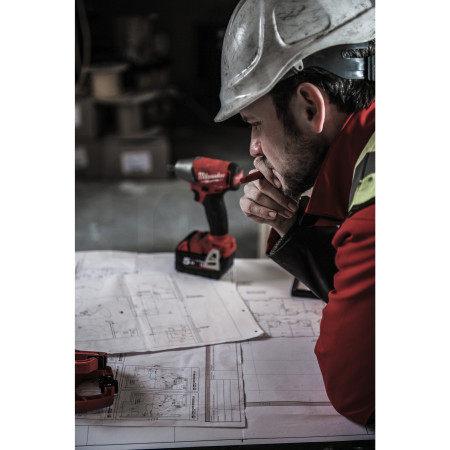 MILWAUKEE M18 FUEL™ ½″ rázový utahovák s pojistným kroužkem 4933451257
