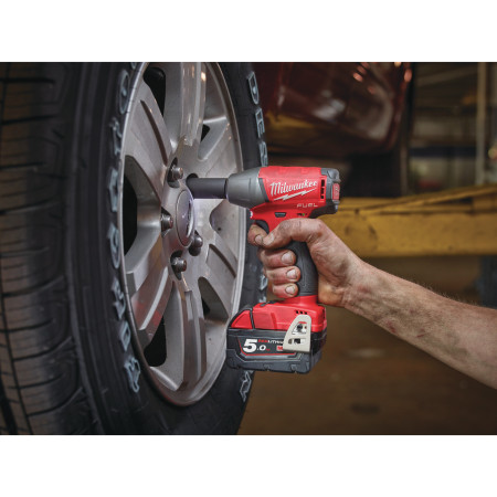 MILWAUKEE M18 FUEL™ 3/8˝ Rázový utahovák s pojistným kroužkem 4933451073