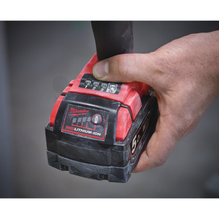 MILWAUKEE M18 FUEL™ 3/8˝ Rázový utahovák s pojistným kroužkem 4933451073