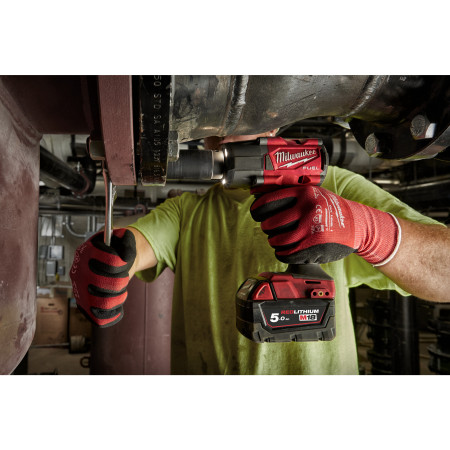 MILWAUKEE M18 FUEL™ ⅜″ razový utahovák se středním momentem a pojistným kroužkem 4933479405