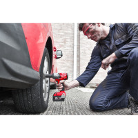 MILWAUKEE M18 FUEL™ ½″ mid torque impact wrench with pin detent 4933471206