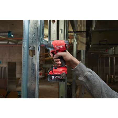 MILWAUKEE ONE-KEY™ FUEL™ 1/4˝ Śestihranný rázový utahovák 4933451371