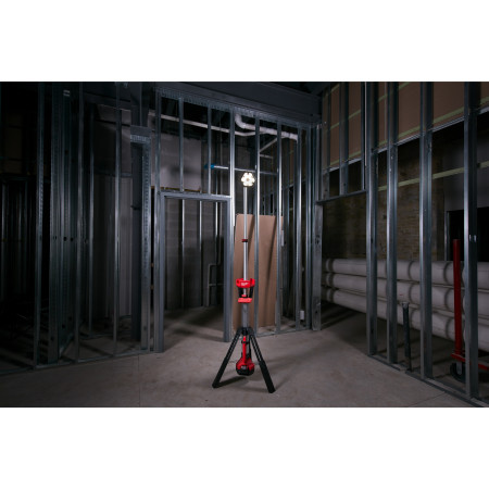 MILWAUKEE M18™ LED stojanová svítilna 4933451895