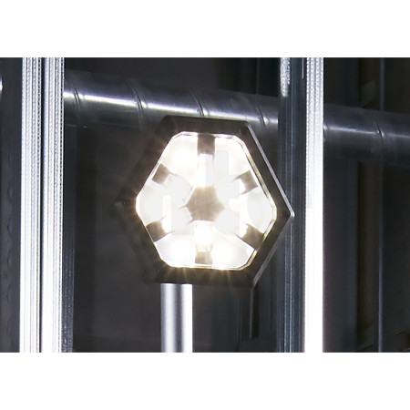 MILWAUKEE M18™ LED stojanová svítilna 4933451895