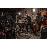 MILWAUKEE M18™ LED stojanová svítilna 4933451895