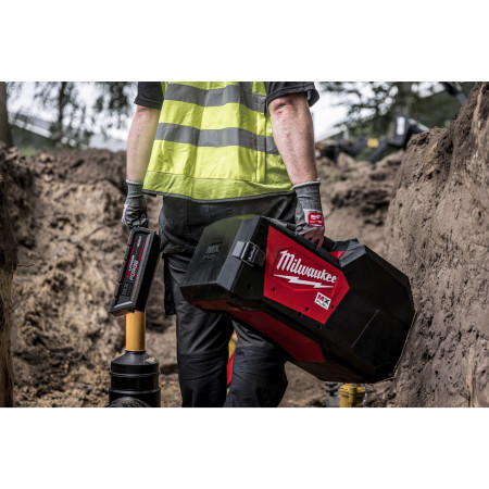 MILWAUKEE MX FUEL™ elektrofúzní svářečka 4933499034
