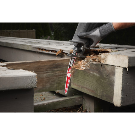 MILWAUKEE Plátek AX™ se zuby NITRUS CARBIDE™ – 230 mm – 1 ks 48477252