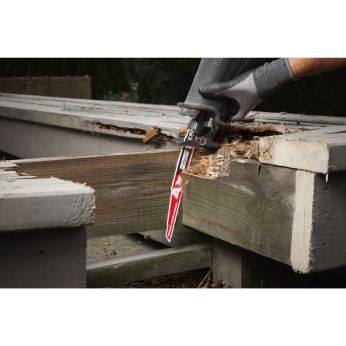 MILWAUKEE Wood with Nails AX with NITRUS Carbide Teeth 48477553