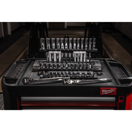 MILWAUKEE ⅜″ sada dlouhých metrických 12bodových nástrčných klíčů 12 ks 4932498796