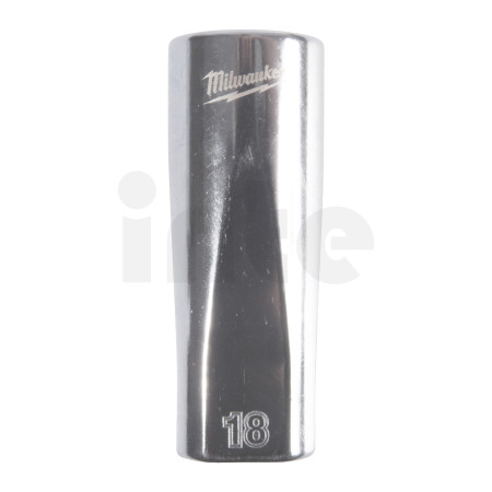 MILWAUKEE ⅜″ prodloužený nástrčný klíč metrický standardní 12-bodový - 18 mm 4932498822