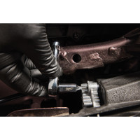 MILWAUKEE ¼″ nástrčná hlavice TORX s otvorem T20 4932500498