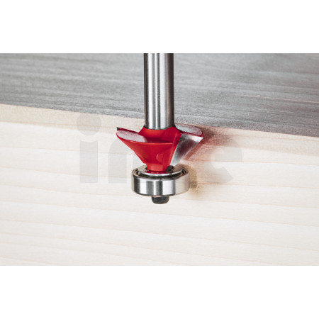 MILWAUKEE Kombinovaná srážecí a zarovnávací fréza, stopka 8 mm, 27 / 51,5 mm – 1 ks 4932501002
