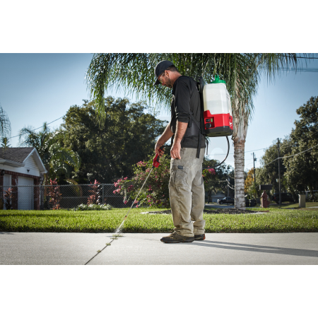 MILWAUKEE M18™ SWITCH TANK™ 15 l nádrž na chemikálie 4933464964