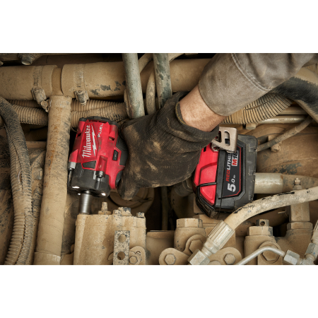 MILWAUKEE M18 FUEL™ ½″Kompaktní rázový utahovák s pojistným kroužkem 4933478443