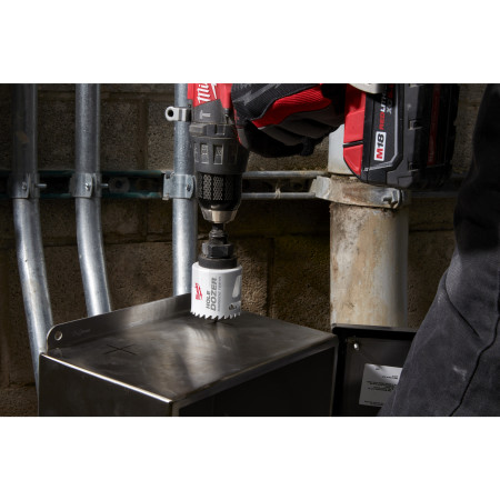 MILWAUKEE Hole Dozer Holesaws with Carbide Teeth 49560720