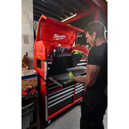 MILWAUKEE SRC46-1 46" / 117 cm vysokokapacitní dílenská ocelová skříň s 10 zásuvkami 4932478852