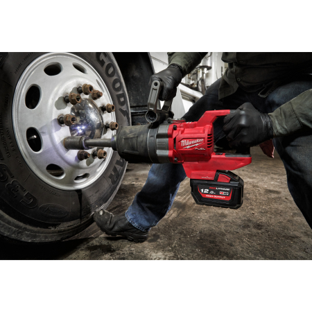 MILWAUKEE M18 ONEFHIWF1D-121C FUEL ONE-KEY 1″ rázový utahovák D-rukojeť, pojistný kroužek a prodloužené vřeteno 4933499251