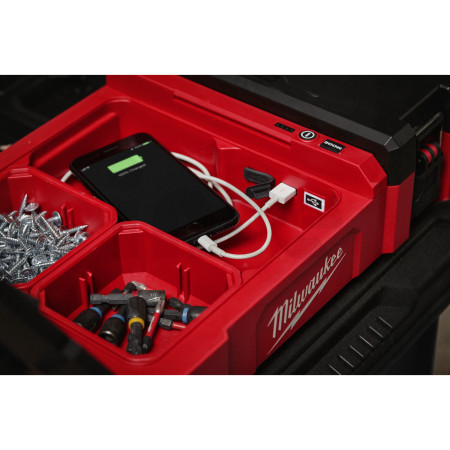 MILWAUKEE M12™ PACKOUT™ prostorová svítilna 1400 lumenů 4933480473