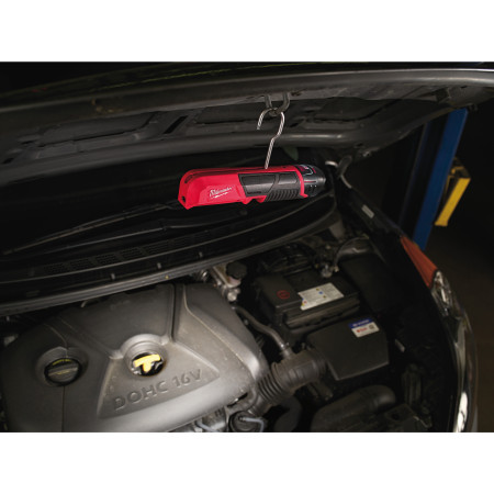 MILWAUKEE M12™ LED tyčová svítilna 4932430178