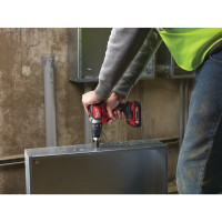 MILWAUKEE M18™ kompaktní bezkomutátorová vrtačka/šroubovák 4933448441
