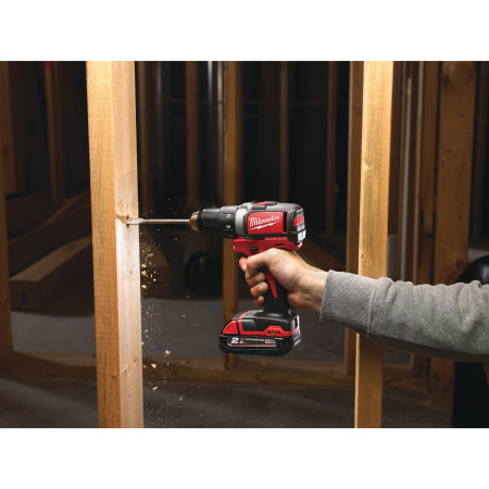 MILWAUKEE M18™ kompaktní bezkomutátorová vrtačka/šroubovák 4933448441